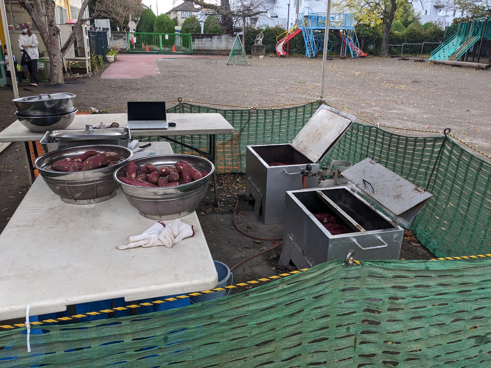 食育（焼き芋）